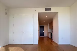 877 Francisco, Los Angeles, CA 90017 - Photo 7