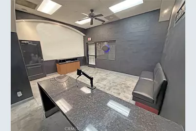 299 W Olive #C, Colton, CA 92324 - Photo 5