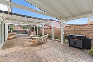 29161 Corales, Canyon Country, CA 91387 - Photo 29