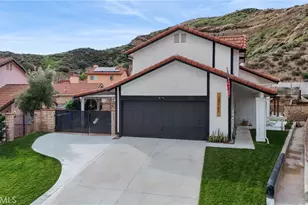 29161 Corales, Canyon Country, CA 91387 - Photo 1