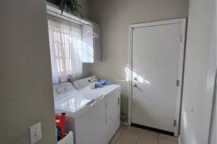 13049 Nelliebell Dr, Victorville, CA 92392 - Photo 17