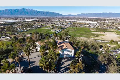 11251 Laurel, Bloomington, CA 92316 - Photo 45