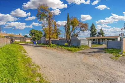 9416 Cedar, Bloomington, CA 92316 - Photo 31