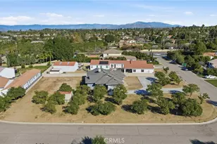 11135 Old Fashion, Riverside, CA 92503 - Photo 41