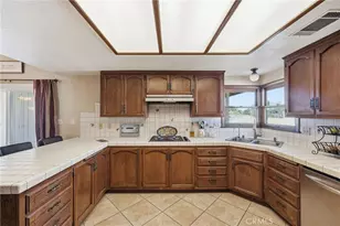 11135 Old Fashion, Riverside, CA 92503 - Photo 11