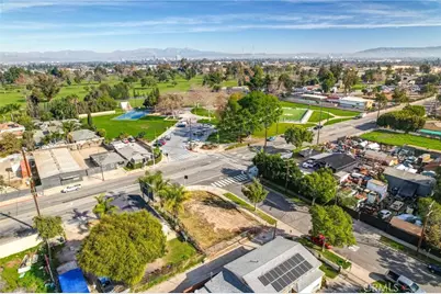 3314 W 5th, Santa Ana, CA 92703 - Photo 5