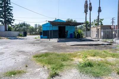 859 Inland Center, San Bernardino, CA 92408 - Photo 9