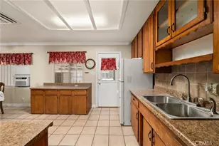 10428 Keller Ave, Riverside, CA 92505 - Photo 19