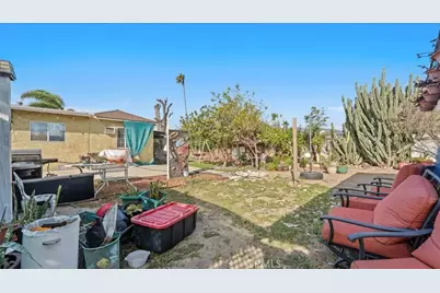 7603 Date Avenue, Fontana, CA 92336 - Photo 17
