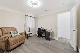 3560 N Mayfield Ave, San Bernardino, CA 92405 - Photo 19