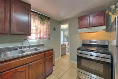 10606 Avalon Boulevard, Los Angeles, CA 90003 - Photo 39