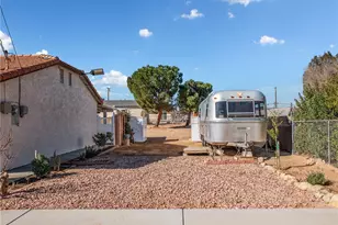 9472 Guava Ave, Hesperia, CA 92345 - Photo 7