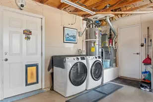 9472 Guava Ave, Hesperia, CA 92345 - Photo 37