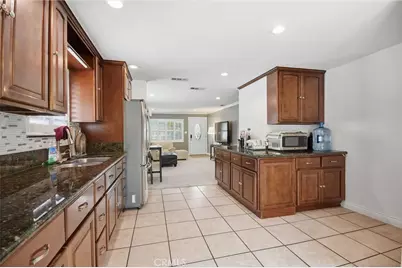 771 W Wilson, Pomona, CA 91768 - Photo 9