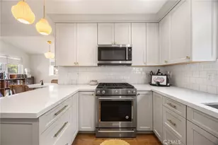 3652 Valleybrink, Los Angeles, CA 90039 - Photo 11