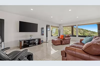 703 Via San Simon, Claremont, CA 91711 - Photo 9