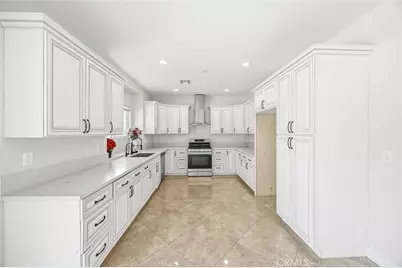 6703 Olive, San Bernardino, CA 92407 - Photo 13