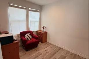 7667 Yellow Iris Ct, Fontana, CA 92336 - Photo 5