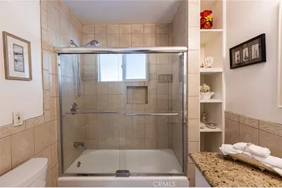 13555 13557 Wentworth Street, Arleta, CA 91331 - Photo 17