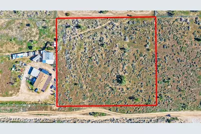 10435 Manada, Phelan, CA 92371 - Photo 3