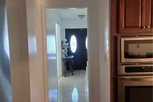 1351 E Bankers Dr, Carson, CA 90746 - Photo 5