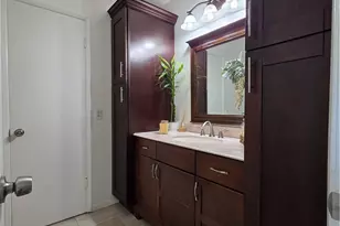 1351 E Bankers Dr, Carson, CA 90746 - Photo 25