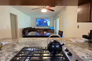 1351 E Bankers Dr, Carson, CA 90746 - Photo 9