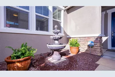 15002 Sagegrove, Fontana, CA 92336 - Photo 5