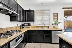 13329 Sunny Ridge, Hesperia, CA 92344 - Photo 17