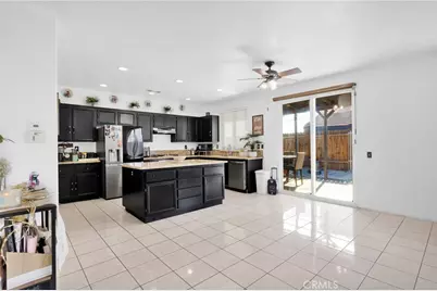 13329 Sunny Ridge, Hesperia, CA 92344 - Photo 19