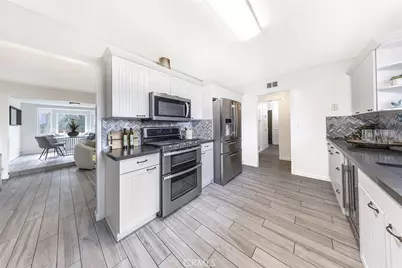 502 E Mauna Loa Avenue, Glendora, CA 91740 - Photo 13