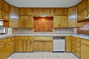 2026 Pinehurst St, Glendora, CA 91741 - Photo 11