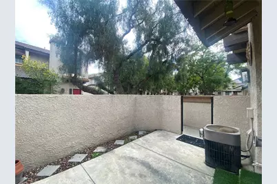 17 Rock Cliff Place, Phillips Ranch, CA 91766 - Photo 7