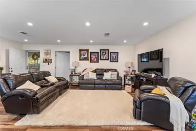 1855 Riverside, Ontario, CA 91761 - Photo 7