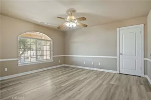 13190 Cromdale, Oak Hills, CA 92344 - Photo 9