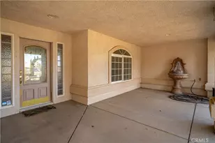 13190 Cromdale, Oak Hills, CA 92344 - Photo 5