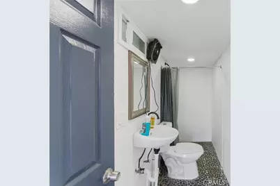 580 W 3rd, Rialto, CA 92376 - Photo 39