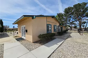 21905 Powhatan, Apple Valley, CA 92308 - Photo 5