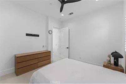 10421 Saint Anna Place, Fountain Valley, CA 92708 - Photo 21