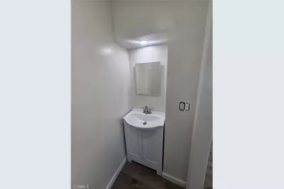 7918 Sierra Avenue, Fontana, CA 92336 - Photo 15