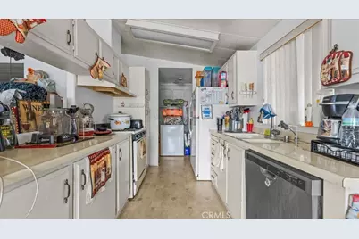 13381 Magnolia Avenue #60, Corona, CA 92879 - Photo 5