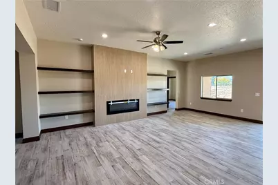 10466 10th Avenue, Hesperia, CA 92345 - Photo 3