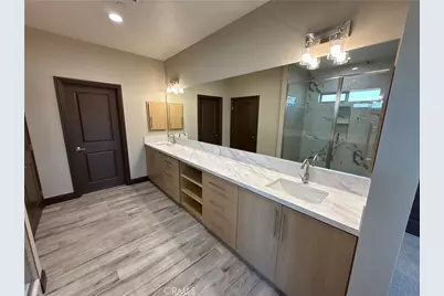 10466 10th Avenue, Hesperia, CA 92345 - Photo 13