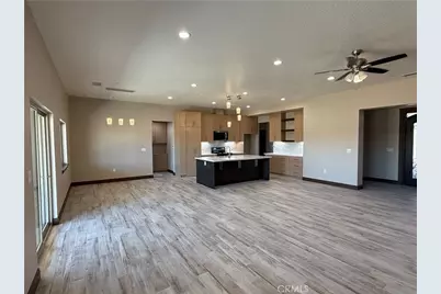 10466 10th Avenue, Hesperia, CA 92345 - Photo 7