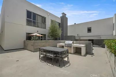 957 Figueroa Terrace #318, Los Angeles, CA 90012 - Photo 25