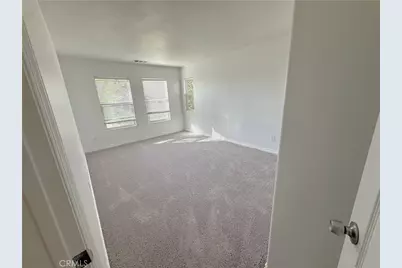 8240 Chamberlain Lane, Reseda, CA 91335 - Photo 21