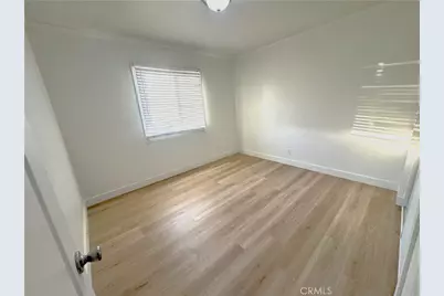 547 S Yorba Street, Orange, CA 92869 - Photo 13