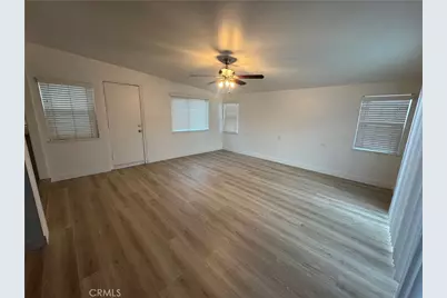 547 S Yorba Street, Orange, CA 92869 - Photo 11