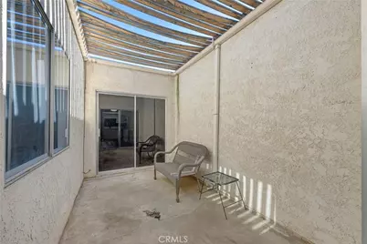 16465 Green Tree, Victorville, CA 92395 - Photo 25