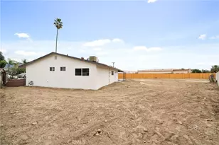 7824 Peacock, Highland, CA 92346 - Photo 23